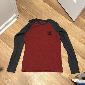 AE Long Sleeve Shirt